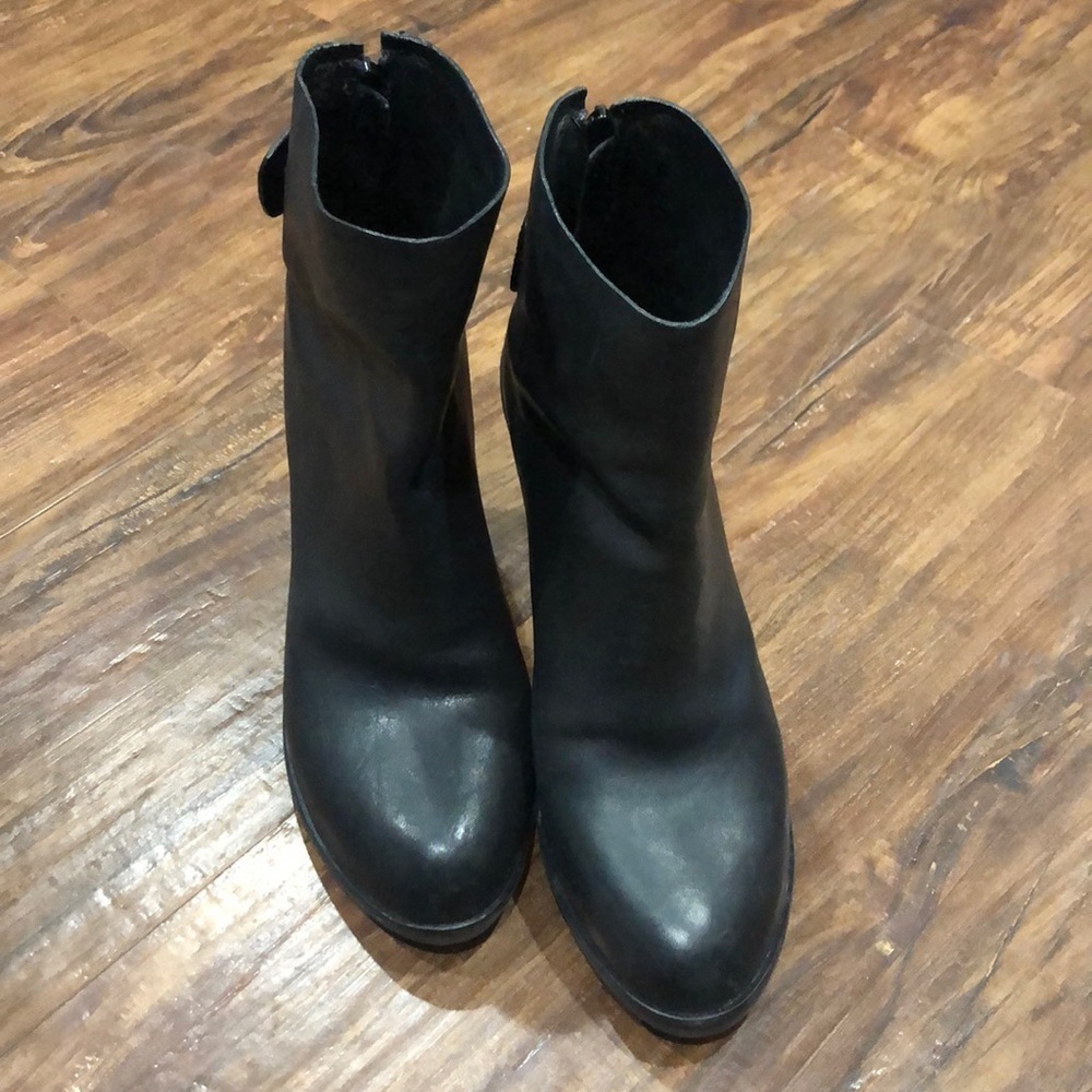 Sexy Chic Rag & Bone black leather ankle boots sz 39.5